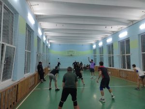 Read more about the article В МБОУ «СОШ16» прошло тренировочное мероприятие по волейболу